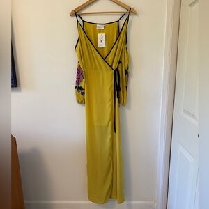 NWT The Room Yellow Long Sleeve Dress Cold Shoulder with Floral | Size Small